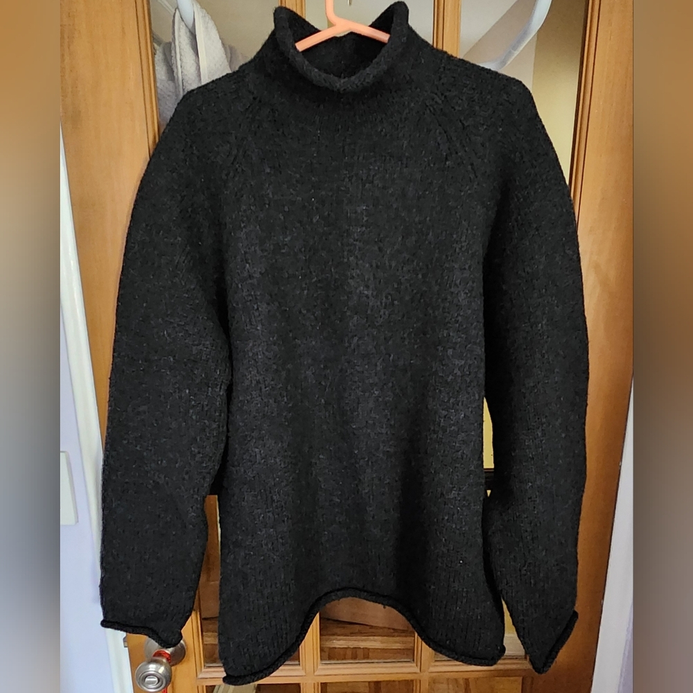 J. CREW 100% Wool Turtle Neck Sweater men size XL